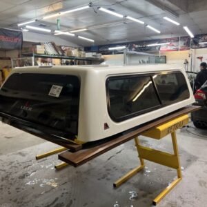 Leer 100XR Topper – GMC Sierra 1500 - Image 1